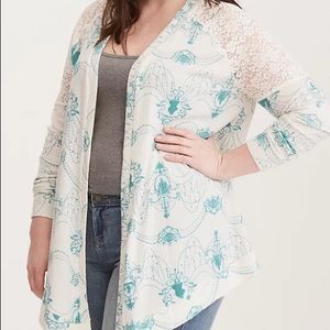 Torrid Disney Little Mermaid Ariel Cream Open Front Cardigan with Lace Size 00